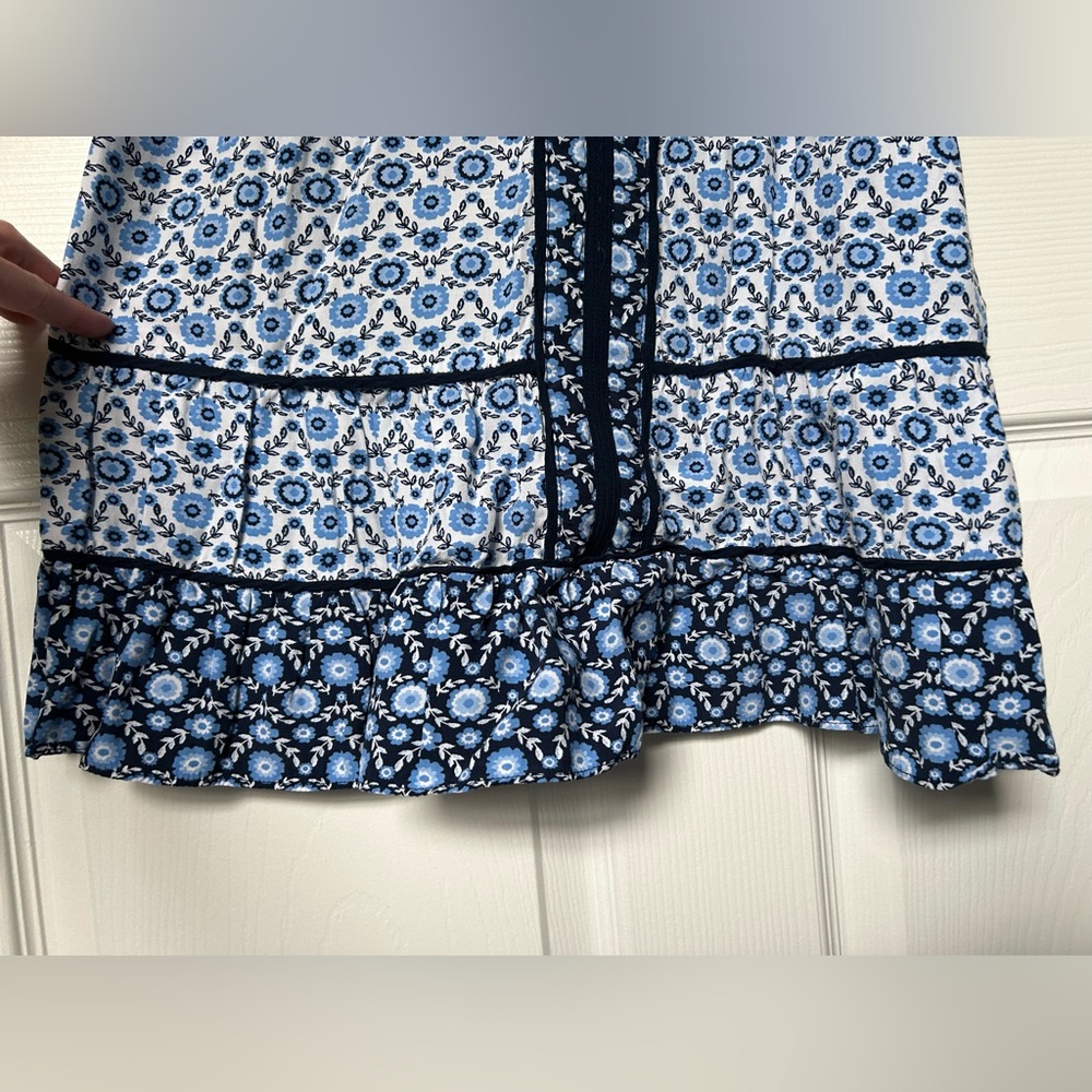 LOFT Floral Flutter Sleeve Blue White & Black Swing Dress Size Medium - Picture 10 of 16